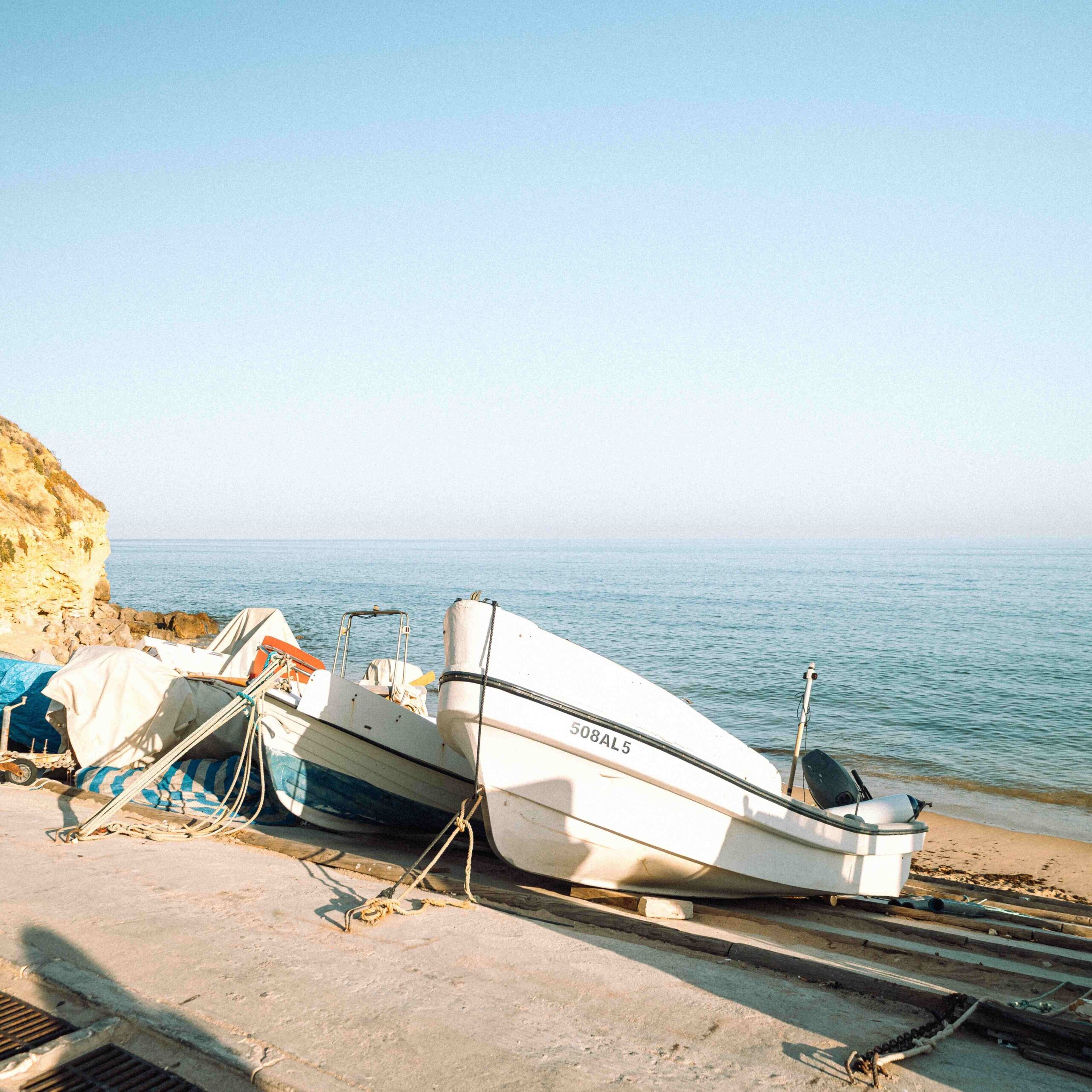 rodrigo-silva-JmFEbiye9u8-unsplash